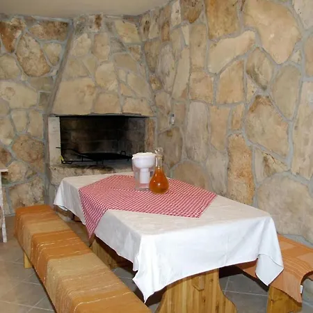 Ljiljana Apartman Brna